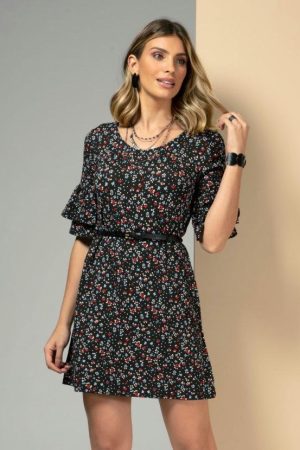 vestido-floral-preto-com-babado-na-manga_320146_600_1.jpg